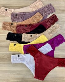 TANGA DE TACTEL COM RENDA LATERAL FORRADA