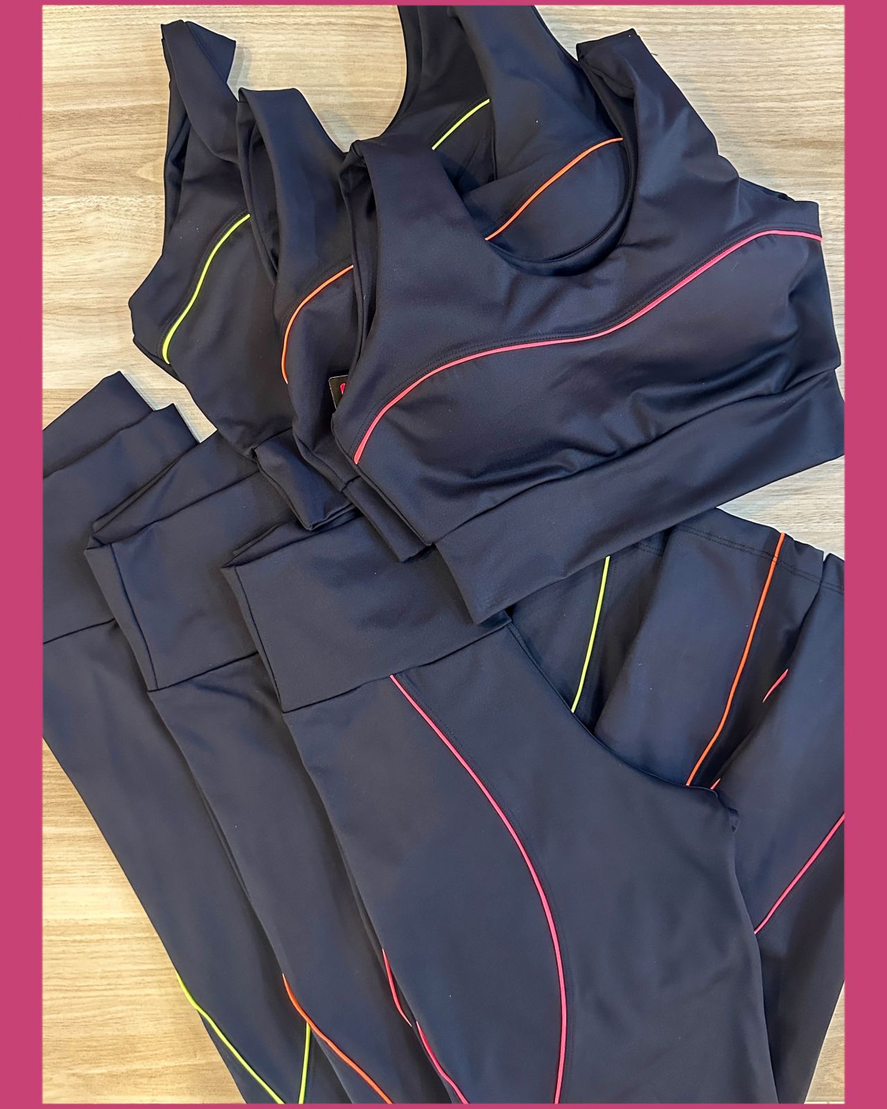 CONJUNTO TOP E CALCA FITNESS COM DETALHE FRISO